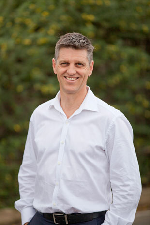 Dr John Trowse Chiropractor Adelaiade President of Gonstead Chiropractic Society Australia Trowse Chirorpactic