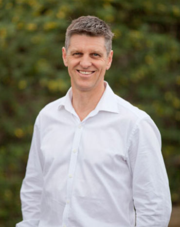 Dr John Trowse Chiropractor Adelaiade President of Gonstead Chiropractic Society Australia Trowse Chirorpactic